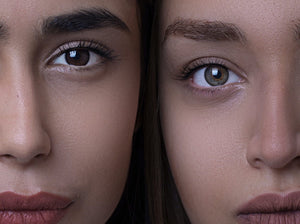 Two models, close up